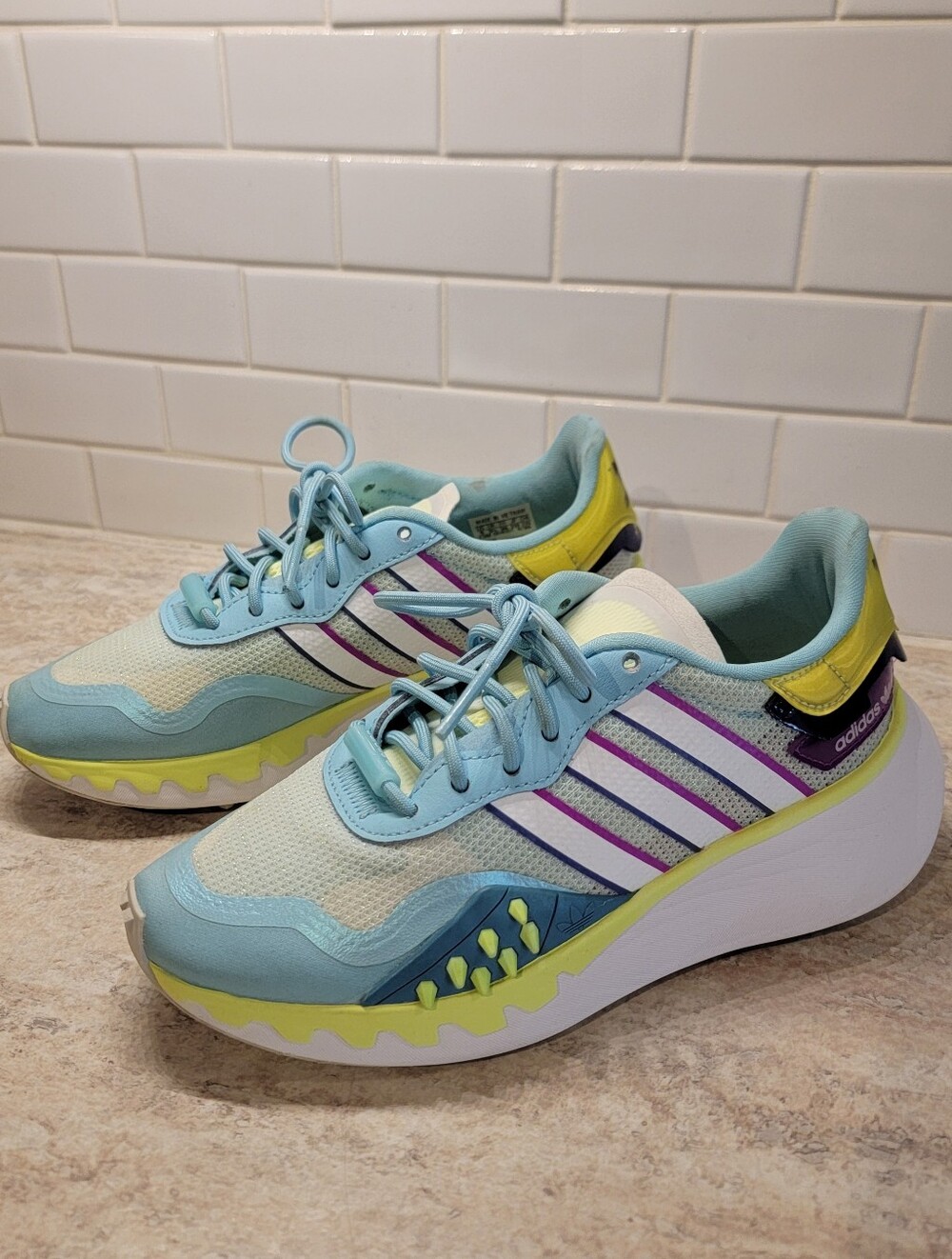 Adidas Choigo "Hazy Sky/White/Yellow" Women's Shoe, Size 5